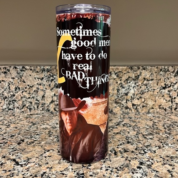 SET OF 3️⃣ YELLOWSTONE Tumblers with Lids - Picture 9 of 15